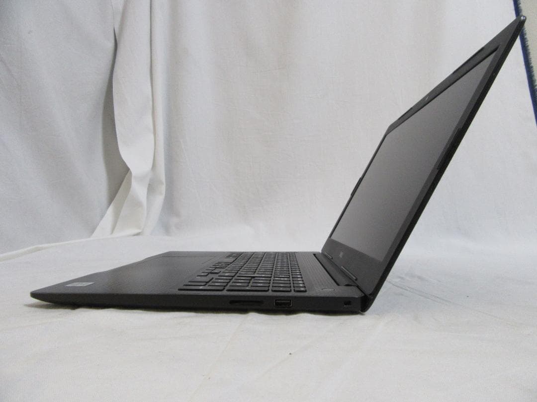 秋*様 【動作OK】DELL ノートPC 本体 メモリ20GB　inspiron