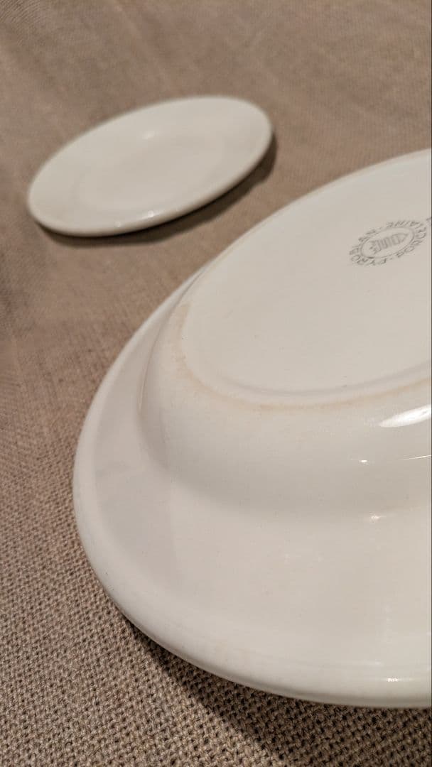 おひとりさま暮らし フランス海軍使用 ビンテージ 中皿小皿 プレート2枚セット
