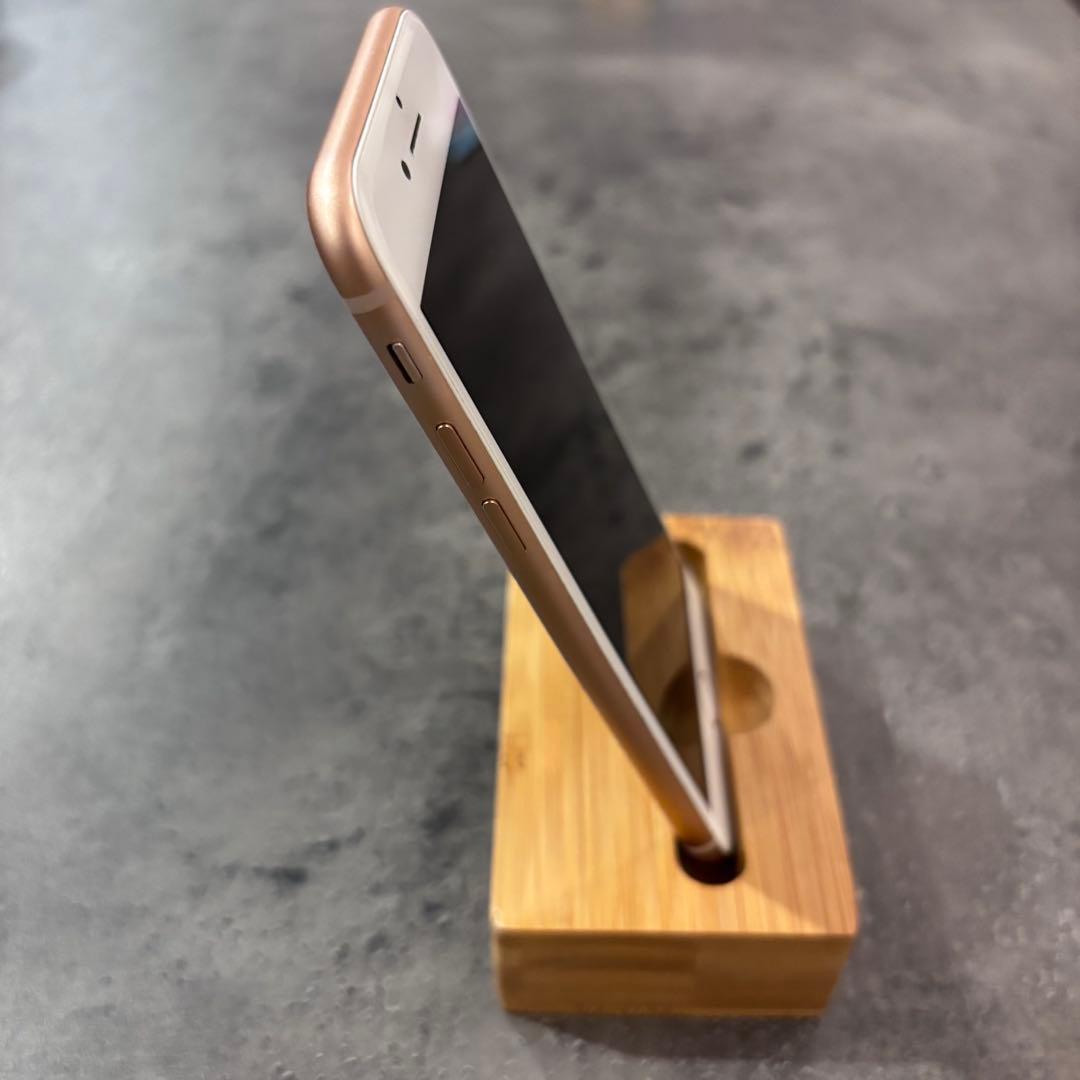 ☆極美品☆ iPhone 8 64GB ローズゴールド