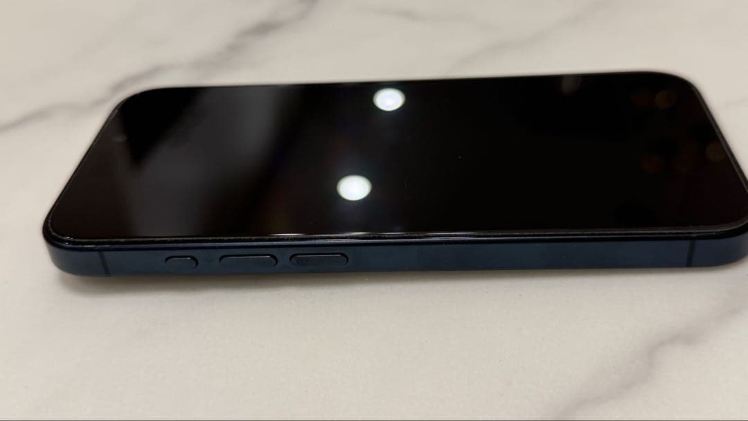 アメリカ版 iPhone 15 Pro 512GB SIMフリー