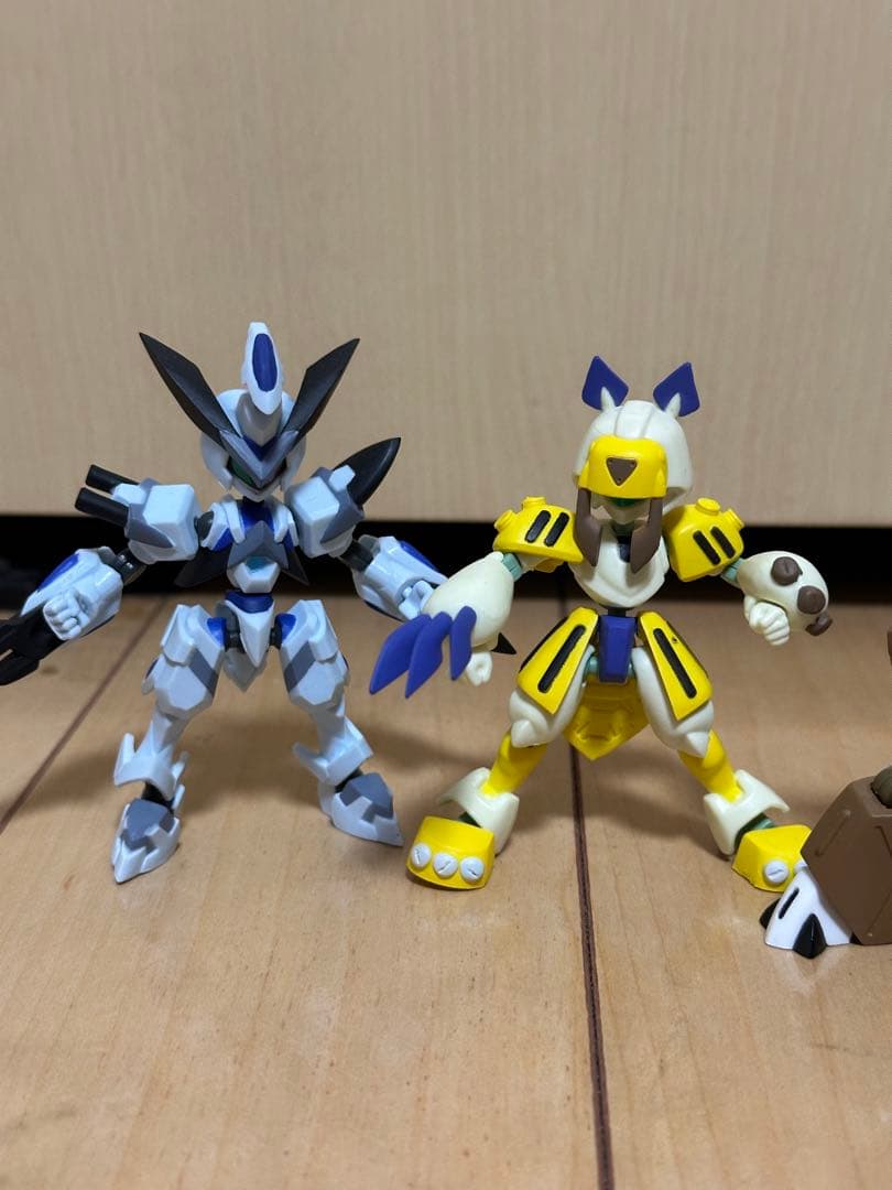 メダロット　超可動　フィギュア　メタビー　ガチャガチャ　ガシャポン　ロクショウ