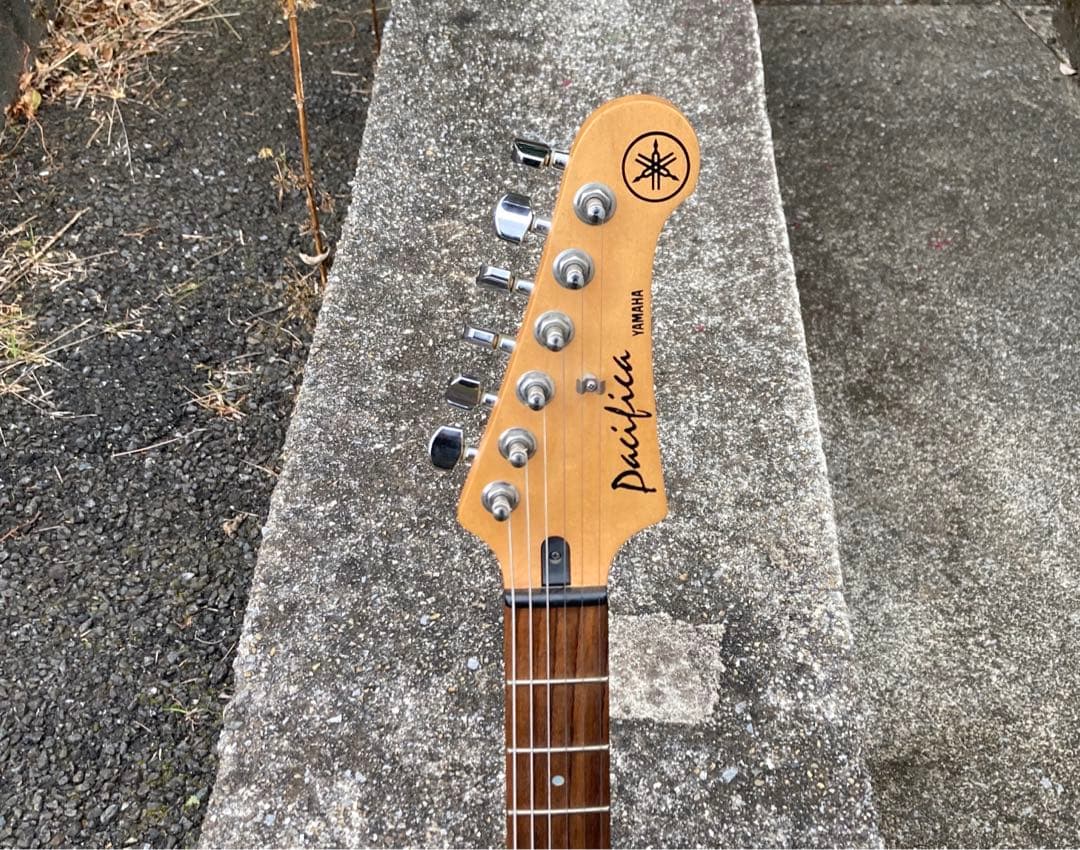 着払い　フレット凹み傷あり年代物YAMAHA パシフィカ　ギター