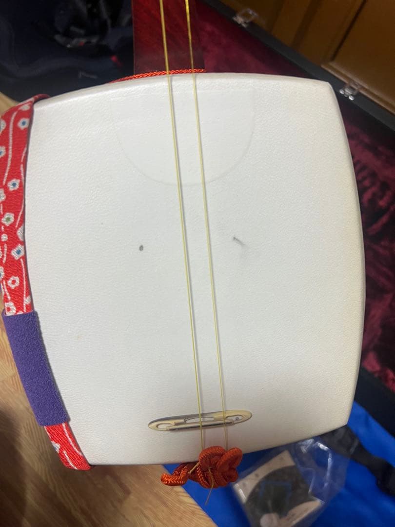 【初心者おすすめ】三味線 ハードケース付き 付属品多数 練習用