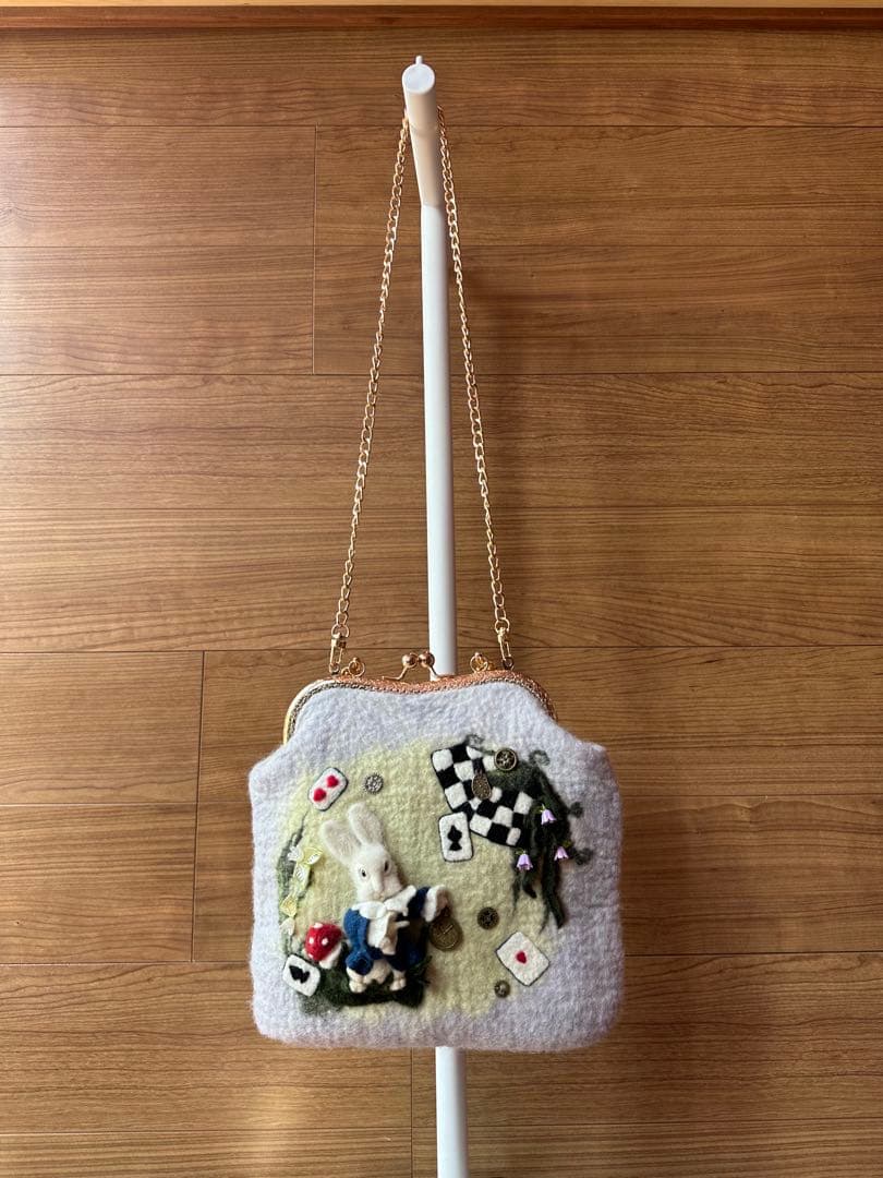 ウール100%ハンドメイドバッグ　迷い込んだティータイム