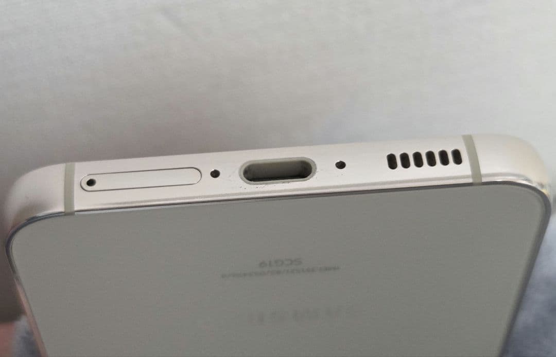 Galaxy s23 au版SIMフリー クリーム