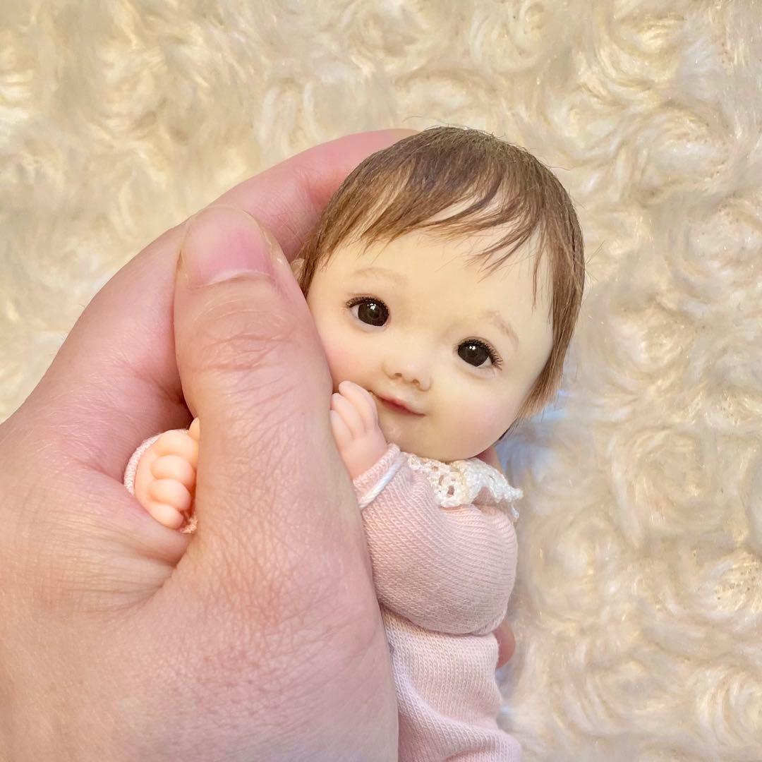 樹脂粘土ベビー おしゃぶりベビー フリル帽