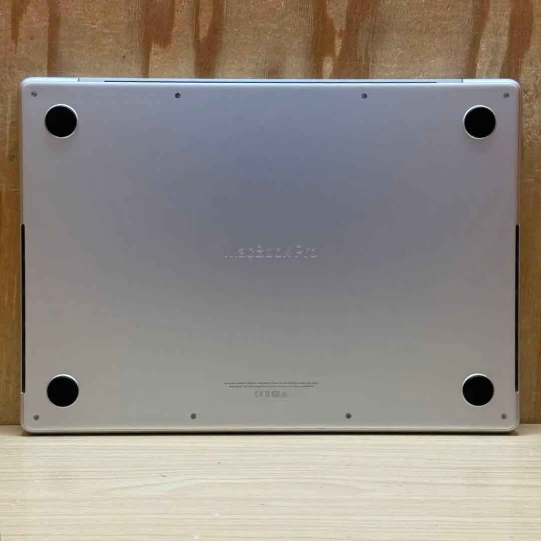 MacbookPro M1 Pro 2021 32GB SSD1TB充放電51回