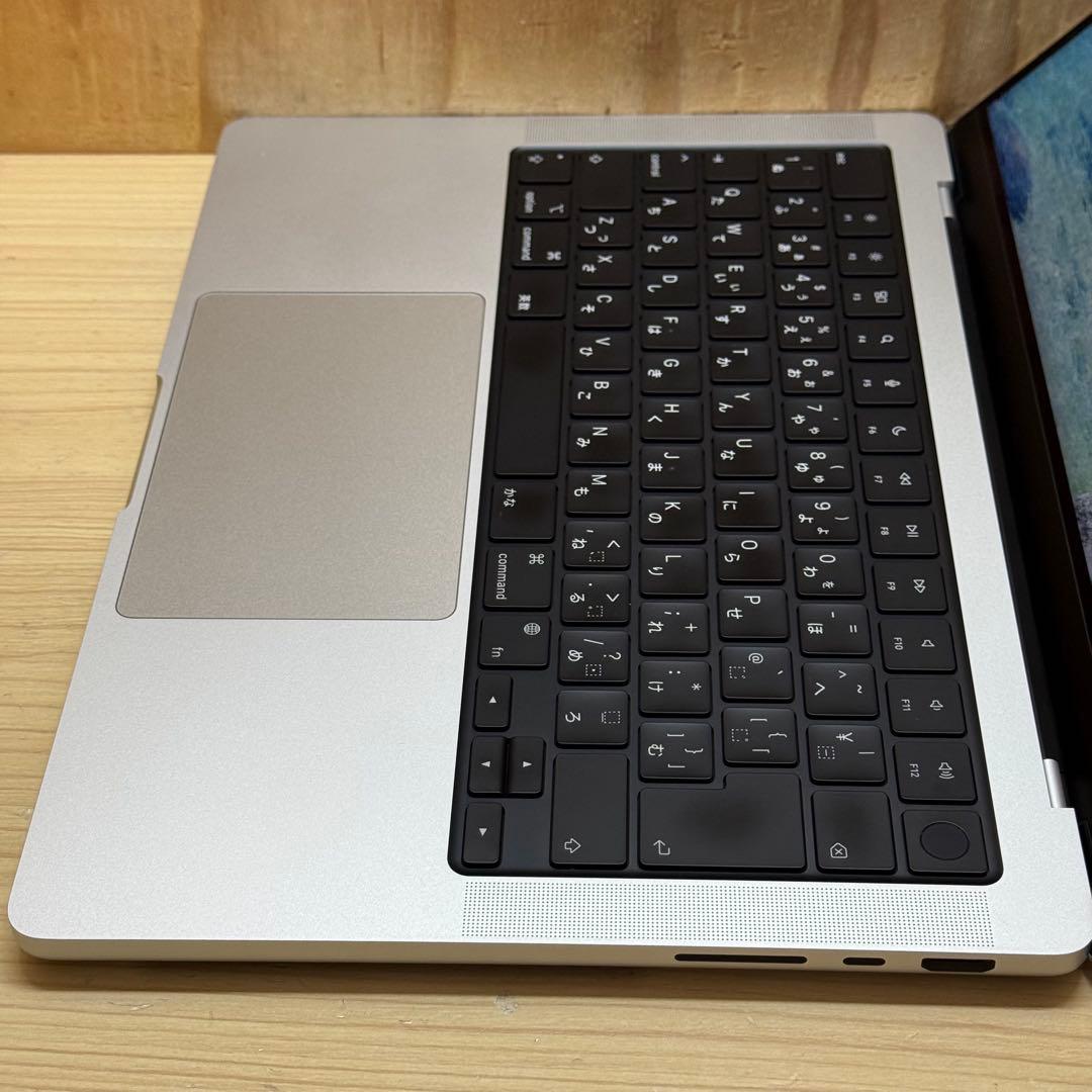 MacbookPro M1 Pro 2021 32GB SSD1TB充放電51回