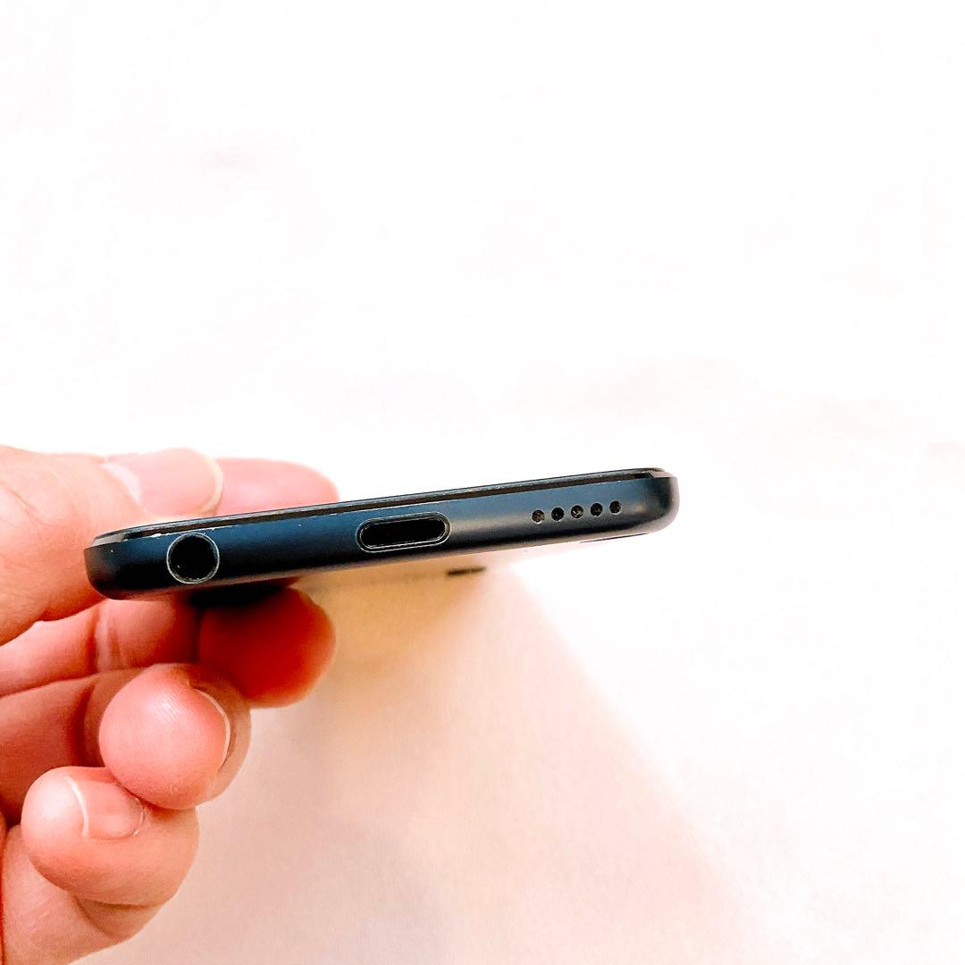 ブラック iPod touch 第5世代 64GB アイポッドApple本体 P