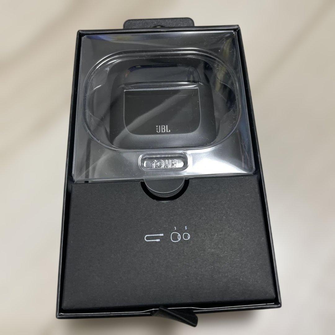 JBL TOUR PRO 2 ワイヤレスイヤホン　箱付き　付属品あり