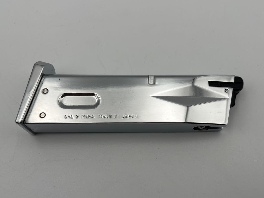 東京マルイ M92F クロームステンレス ガスガン 箱付き
