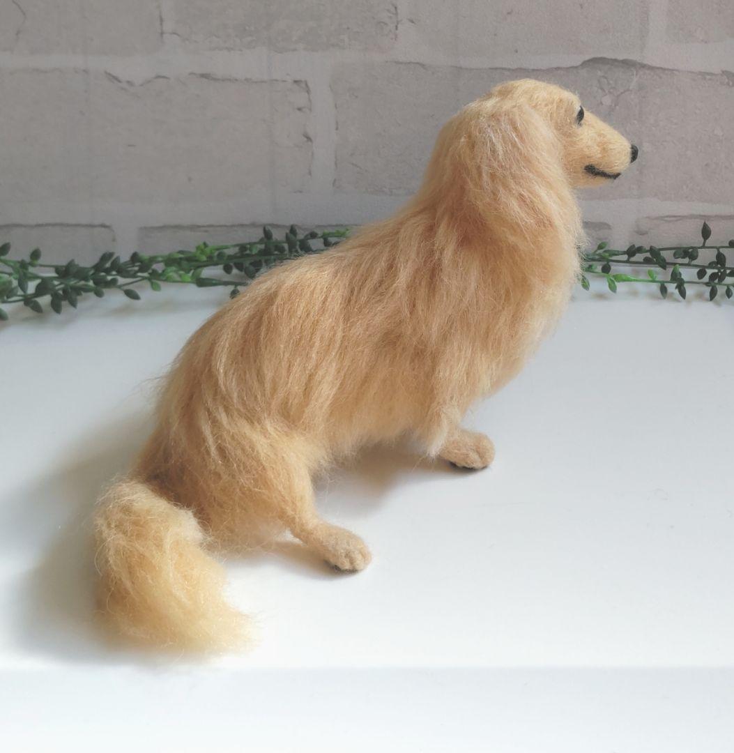 ミニチュアダックス♡クリーム・イエロー・薄めゴールド♡羊毛フェルト☆ハンドメイド