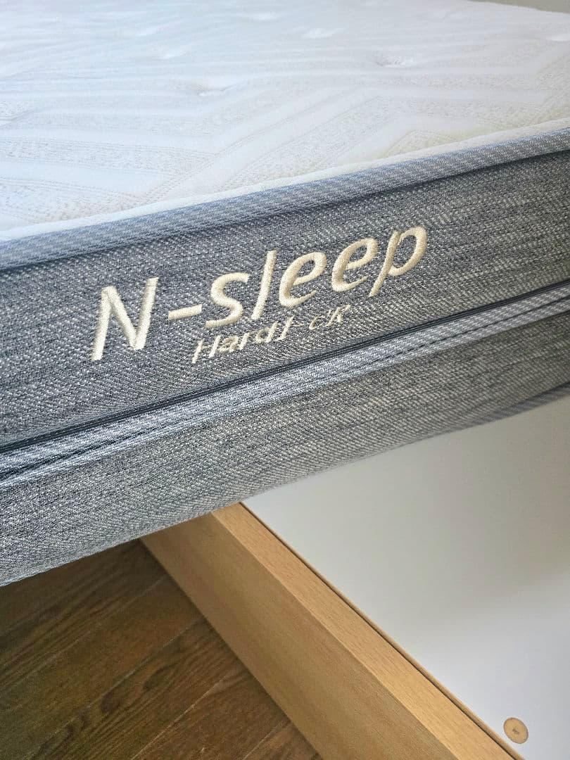 【美品、傷あり】シングルベッドフレーム　マット　セット売り