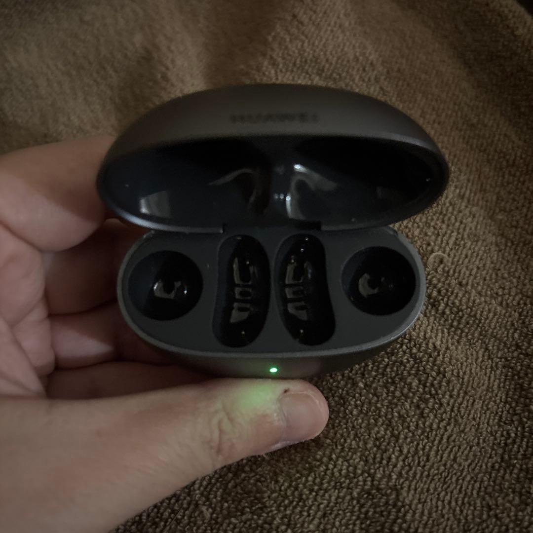 HUAWEI freeclips ワイヤレスイヤホン グレー 充電ケースのみ