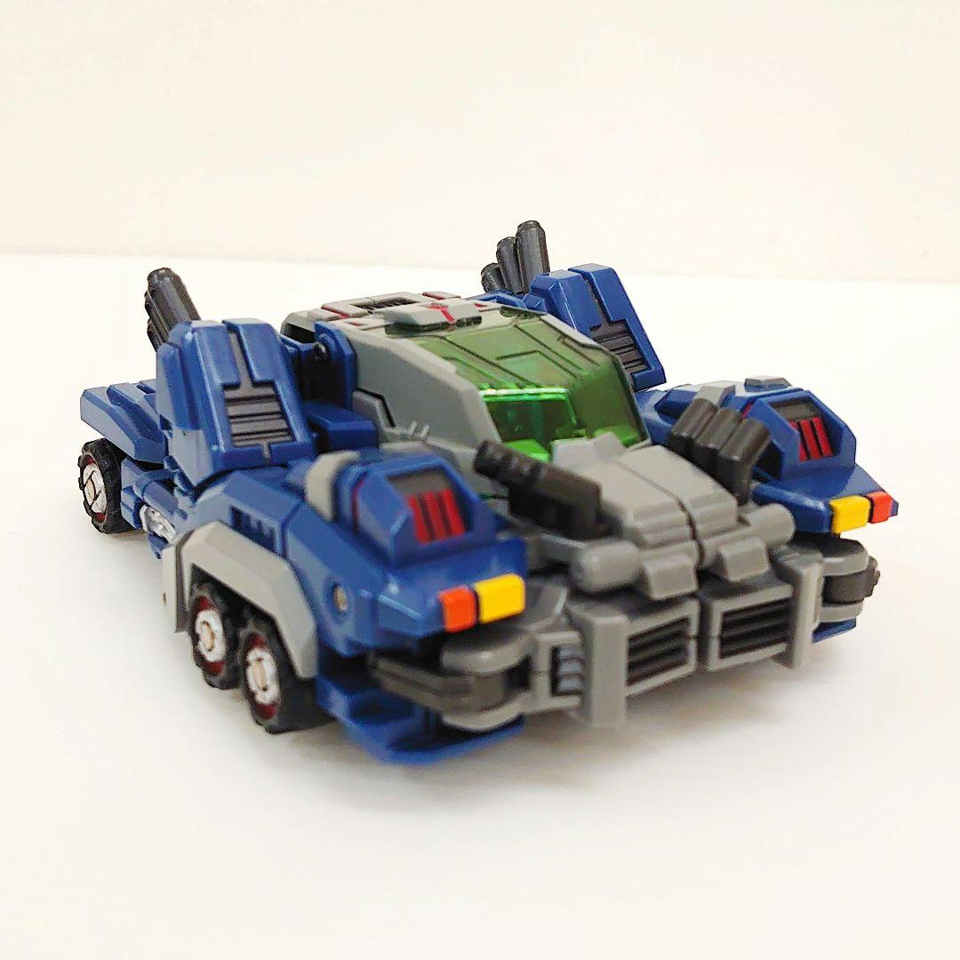 ウォーボット スチールコア　フィギュア　変形ロボ