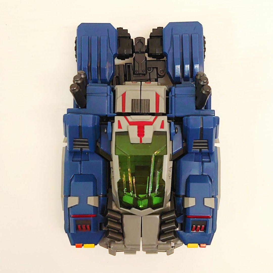 ウォーボット スチールコア　フィギュア　変形ロボ