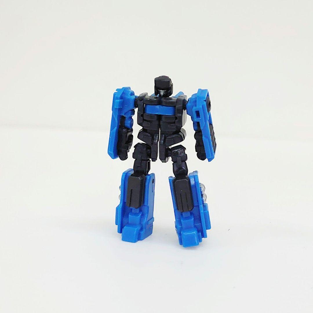 ウォーボット スチールコア　フィギュア　変形ロボ