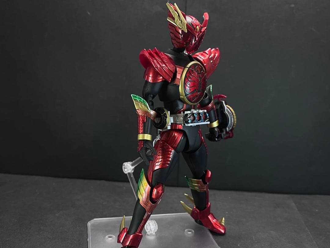 全塗装フィギュアライズスタンダード 仮面ライダーオーズ タジャドルコンボ