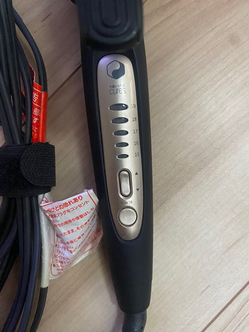 美品　クレイツ⭐︎ホリスティックキュアヘアアイロン32mm