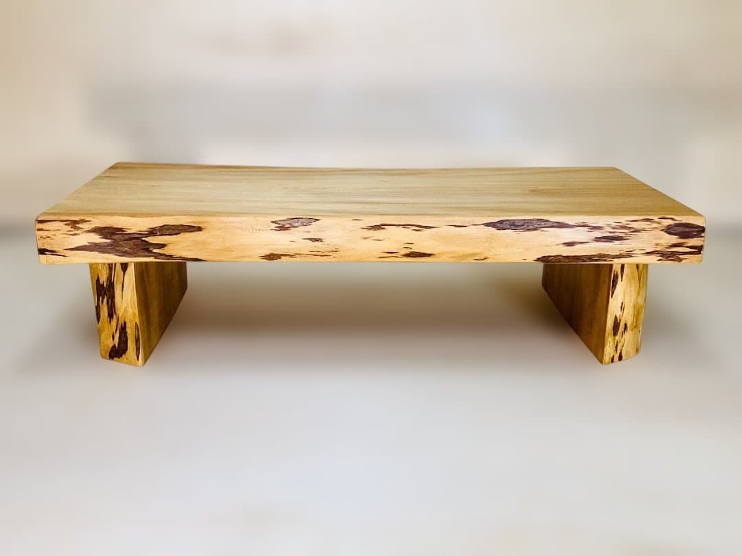 頑丈な踏み台　飾り台　高さ13.5cm ハンドメイド