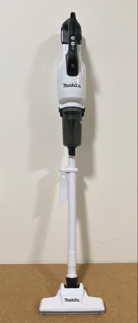 【マキタ】充電式クリーナ (本体のみ/白) CL286FD-ZW（18V）