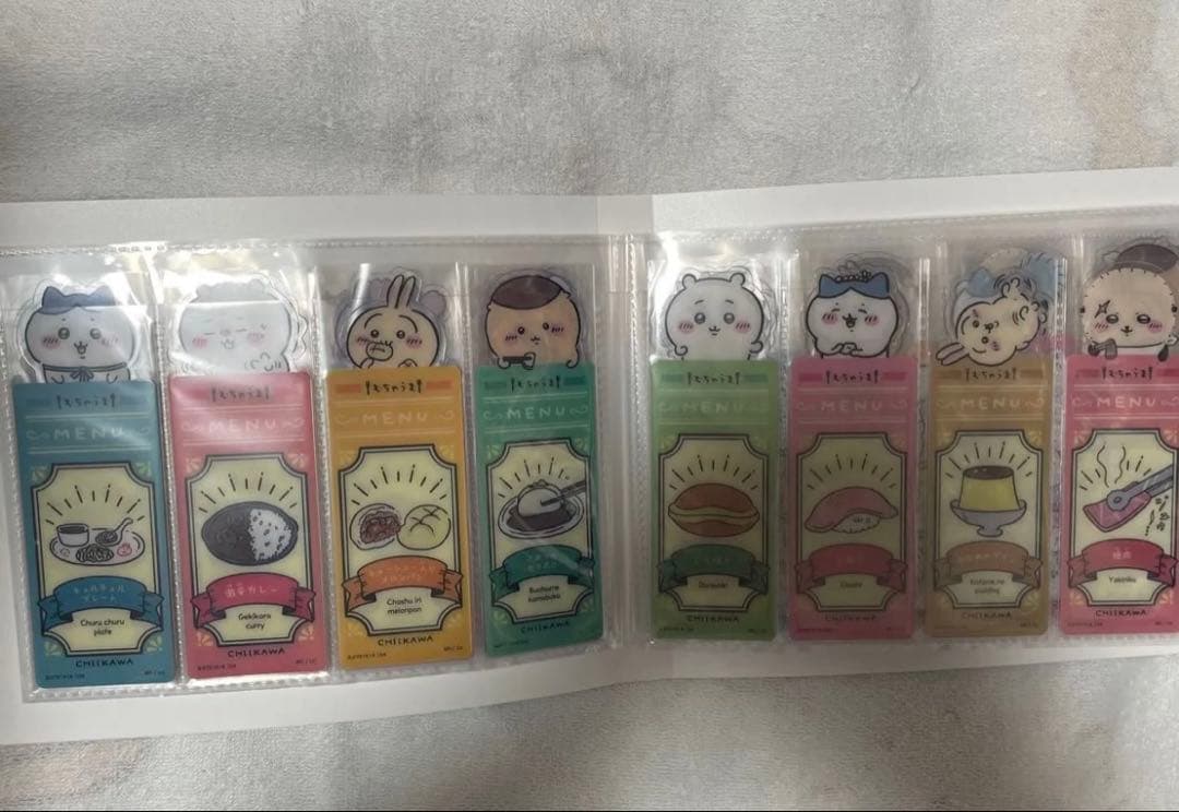 ちいかわ ブックマークコレクション ファイル＋ブックマーク61枚