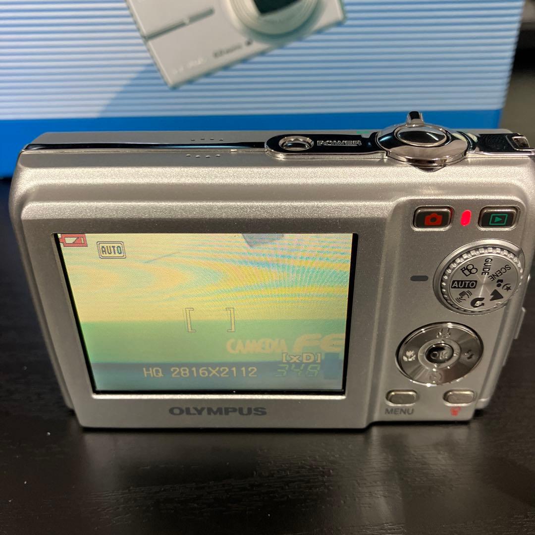 OLYMPUS FE-200 コンパクトデジタルカメラ　美品