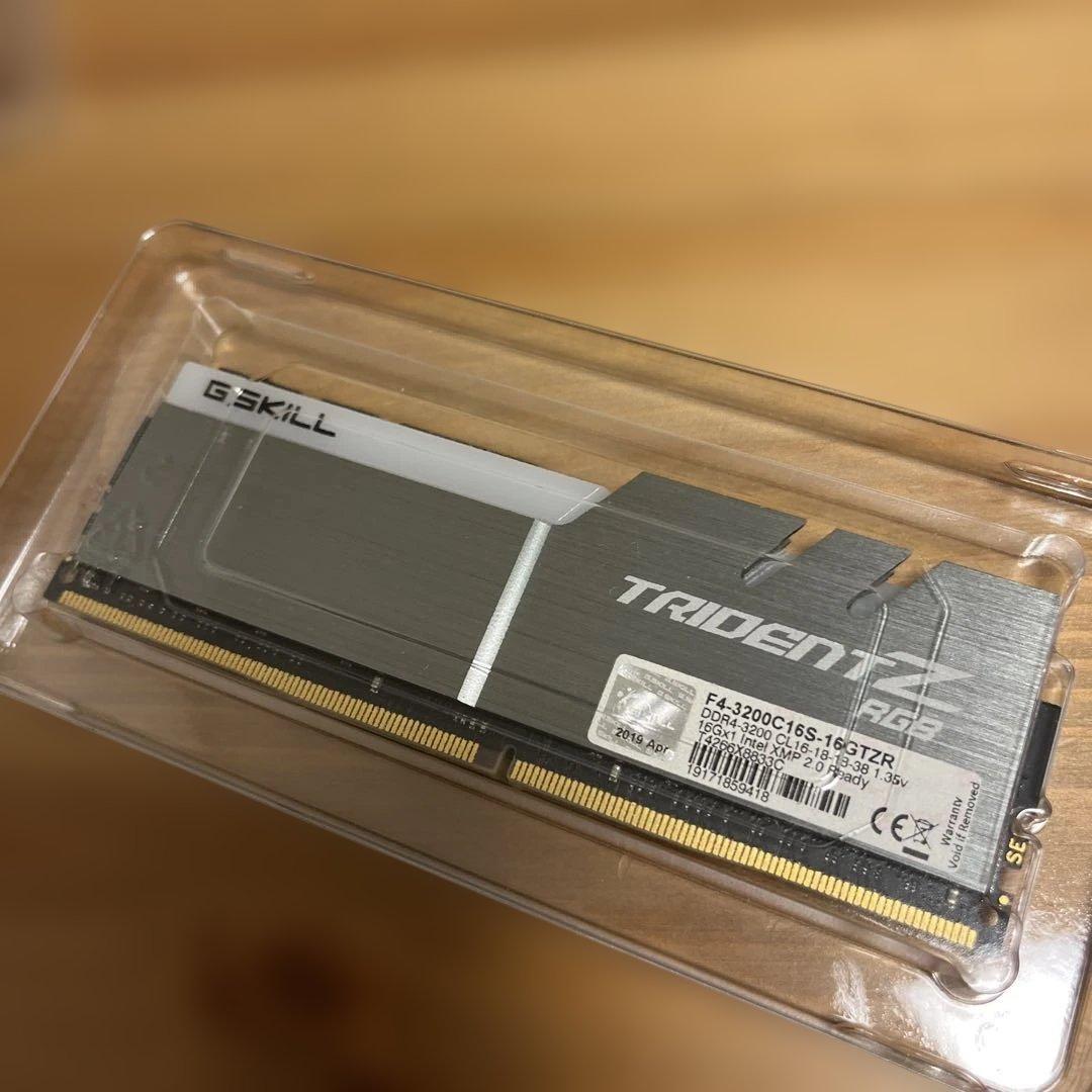 G.SKILL TRIDENTZ RGB DDR4 3200 16GB×2