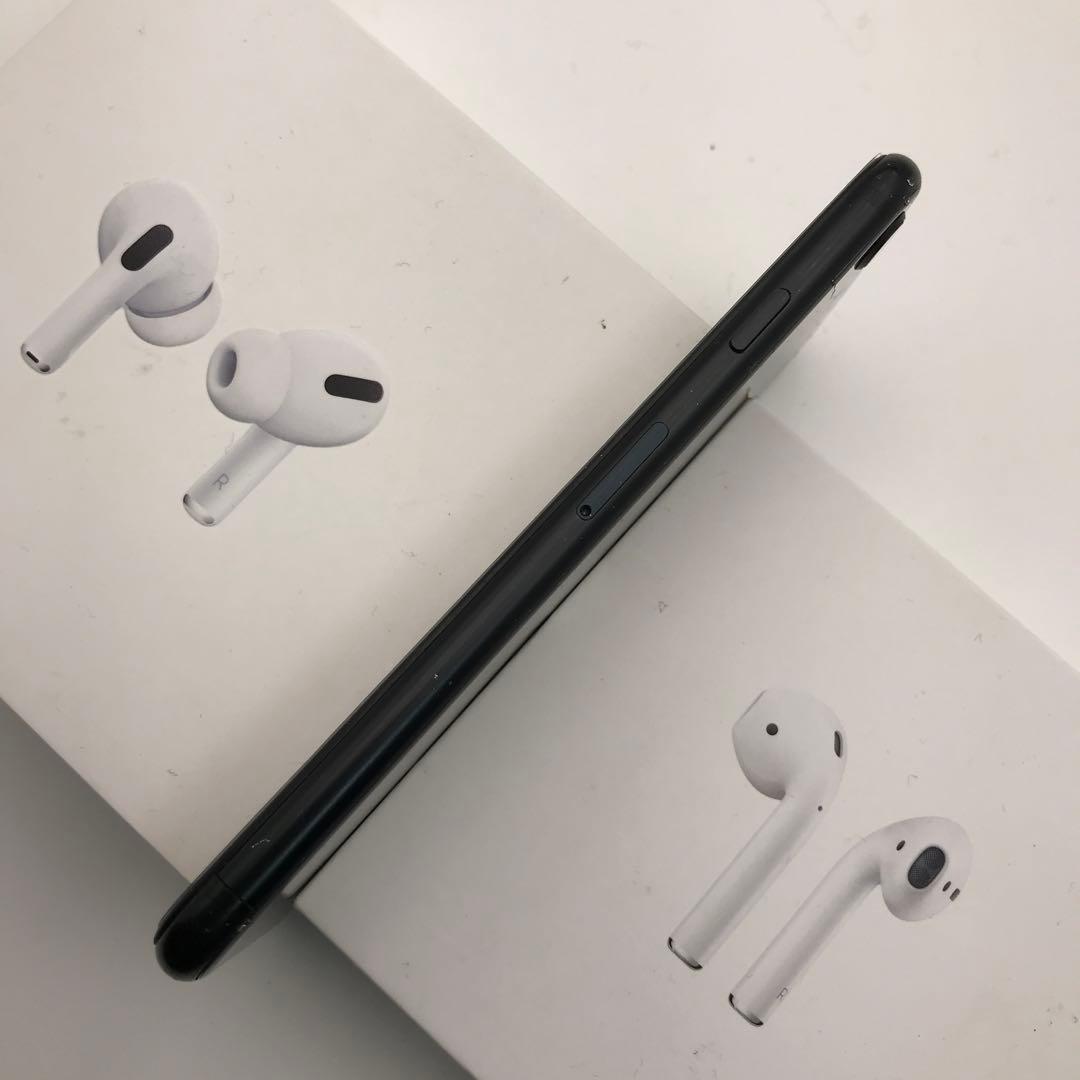 iPhone SE2 64GB 89%ブラック背面割れあり