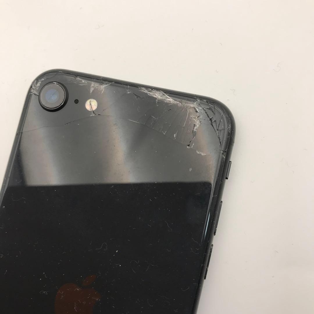 iPhone SE2 64GB 89%ブラック背面割れあり