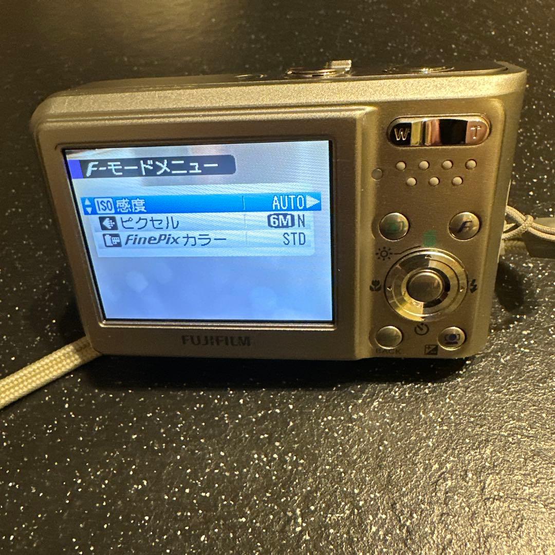Fujifilm FinePix F31fd シルバー オールドコンデジ