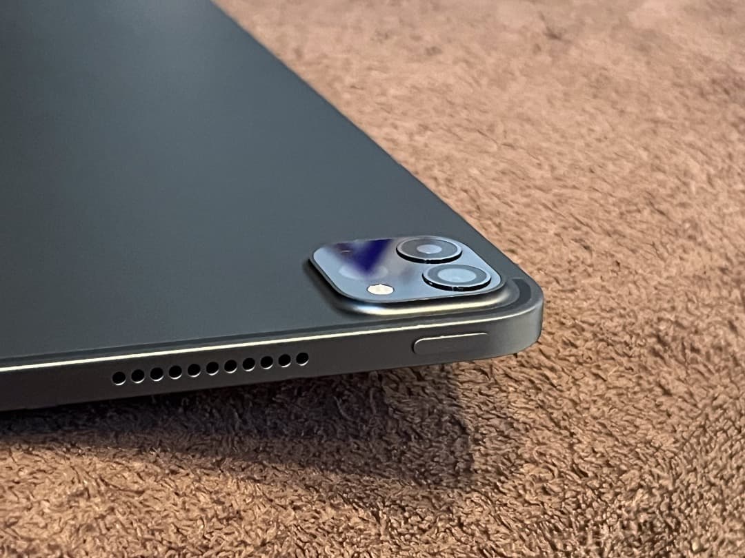 【 美品 】iPad Pro 12.9インチ 128GB ( 第5世代 )