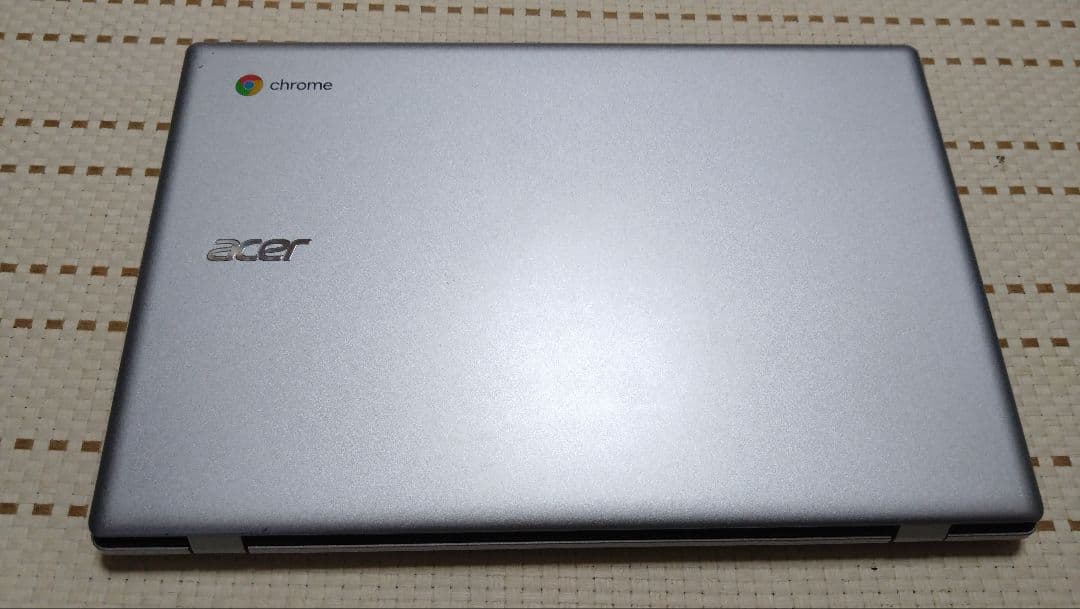 Acer Chromebook シルバー