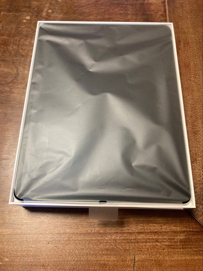 ⭐︎美品ですが訳あり⭐︎iPad Pro 12.9 128GB 第4世代