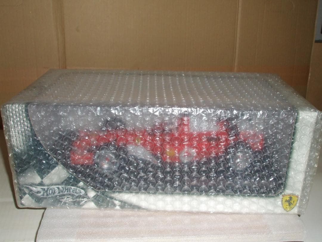 フェラーリ　Ｆ２００５　R・バリチェロ　＃２　マテル　ホットホィール　 １／１８