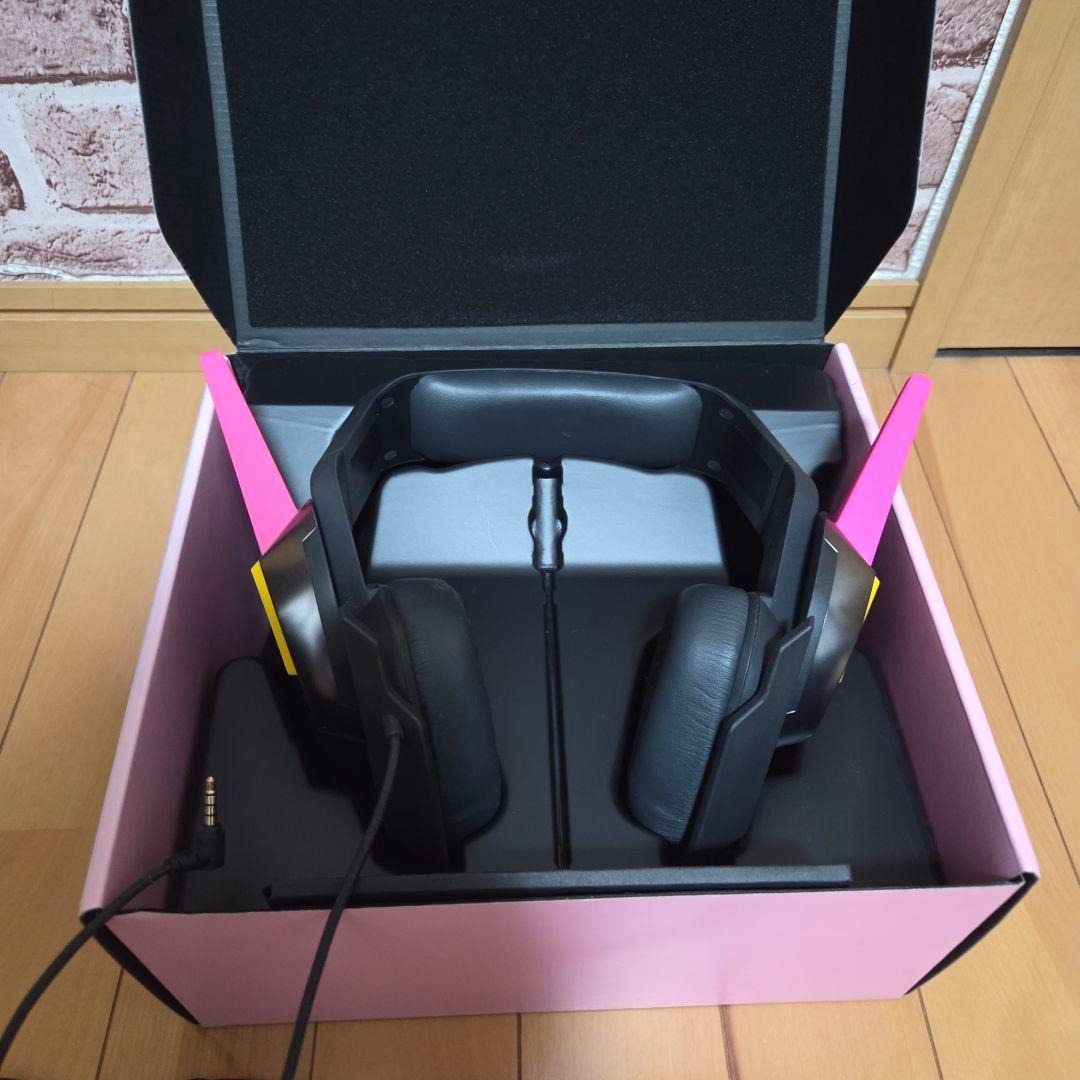 OverWatch D.Va Razer Meka ゲーミングヘッドセット