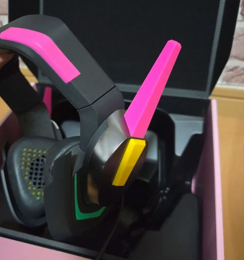 OverWatch D.Va Razer Meka ゲーミングヘッドセット
