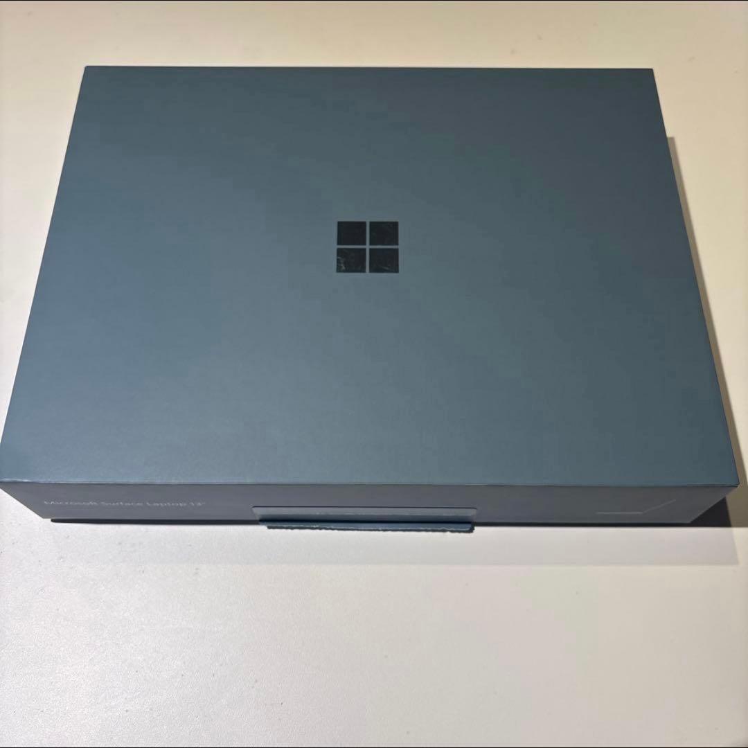 ほぼ新品 Surface Laptop 13 X Plus 16GB 512GB