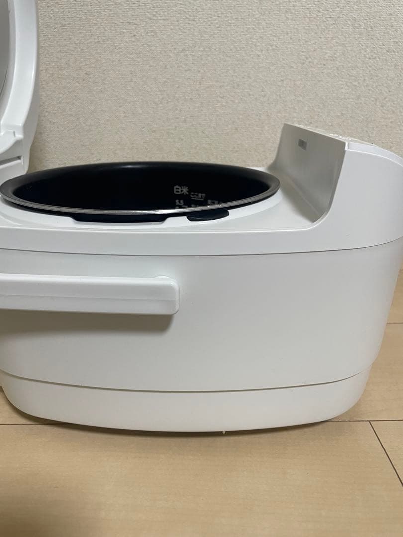 TOSHIBA 東芝 IHジャー炊飯器 RC-10HR 5.5合 2024年製