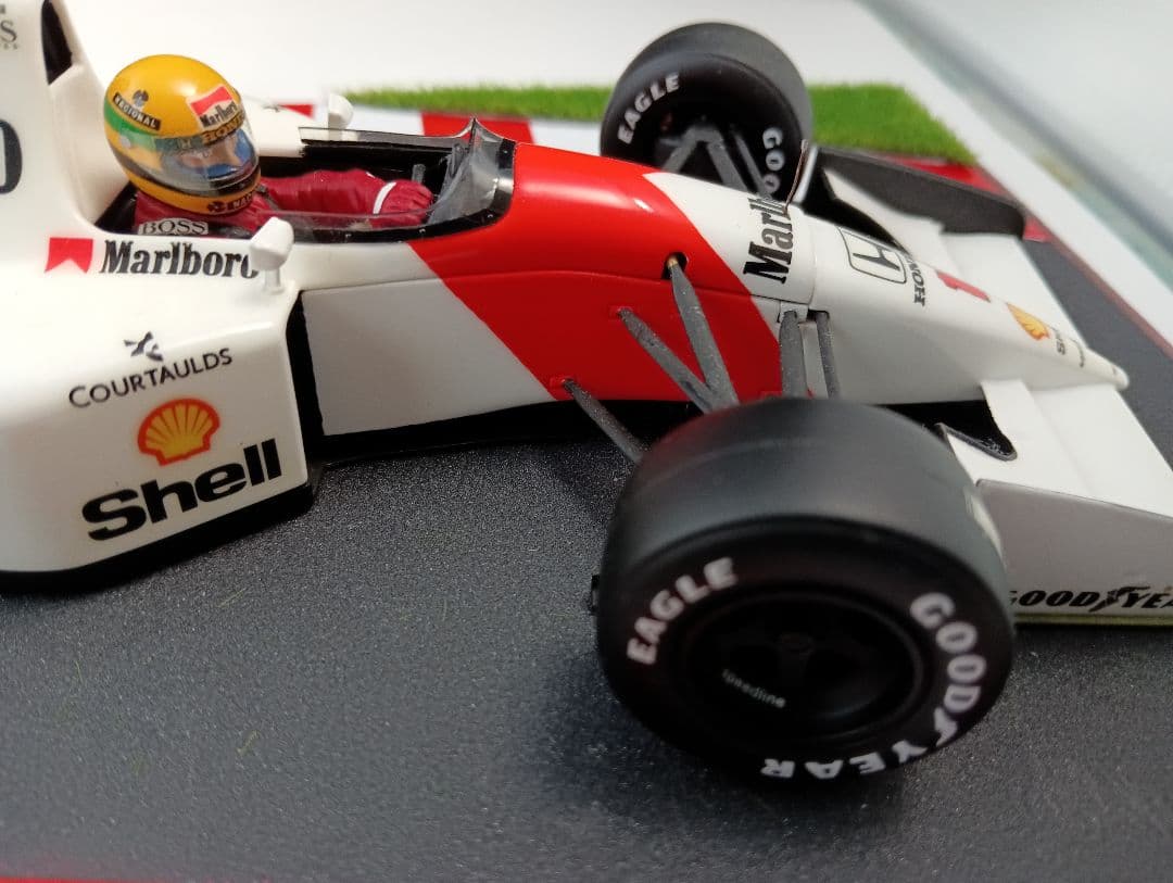 アイルトンセナマクラーレン ホンダ 1/20 ジオラマ