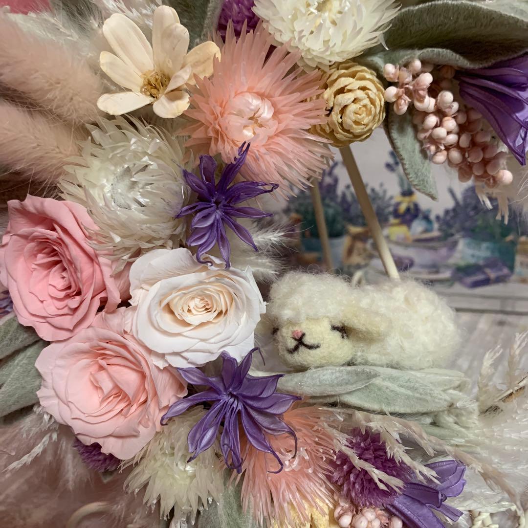 プリザーブドフラワー♡お昼寝メェちゃんのリース