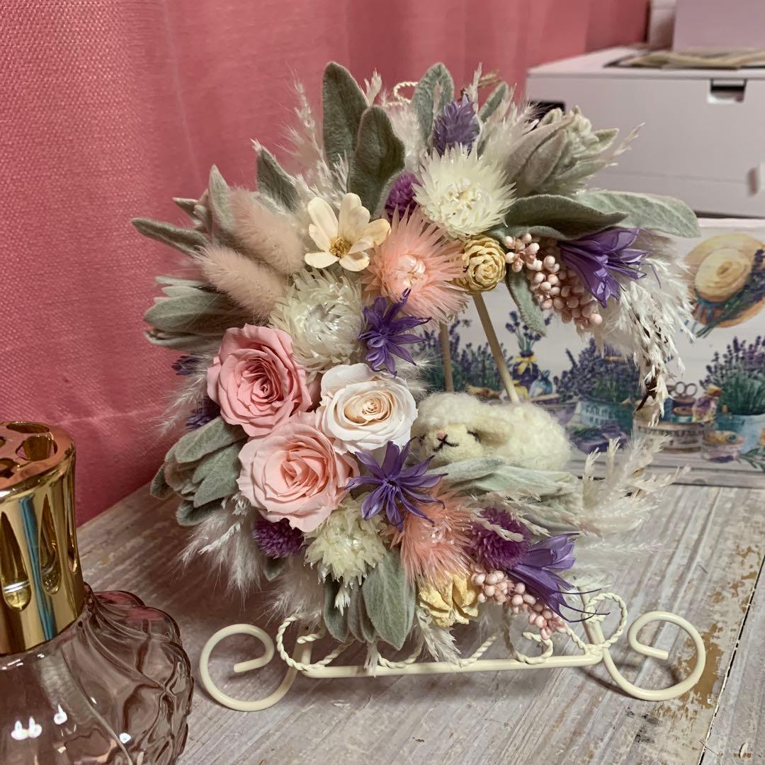 プリザーブドフラワー♡お昼寝メェちゃんのリース