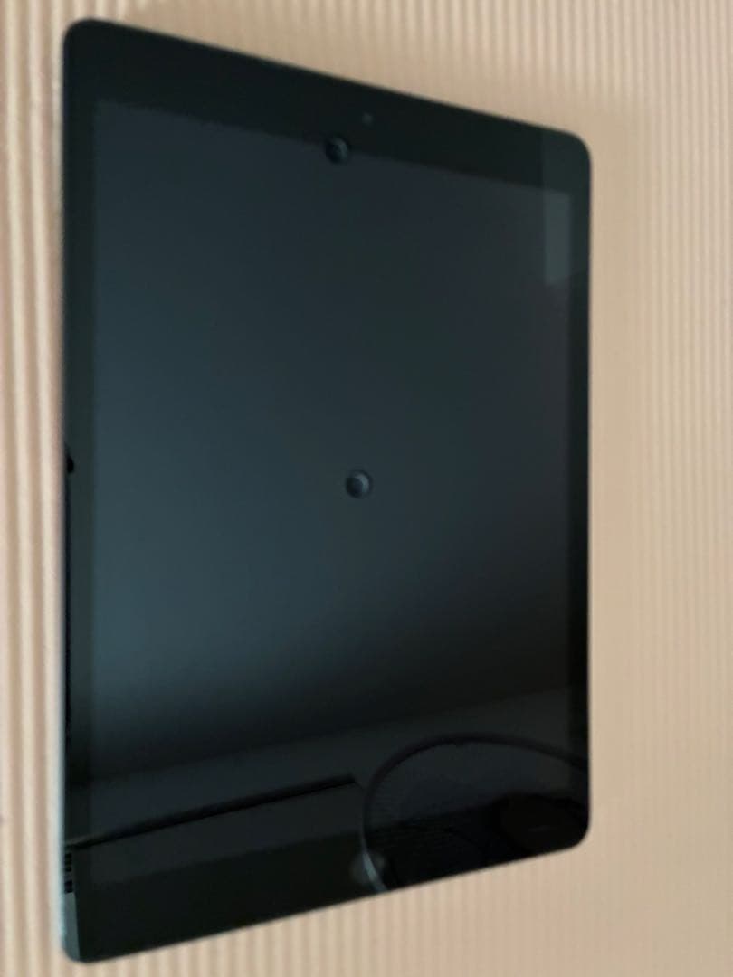 Apple iPad代7世代 10.2インチ スペースグレー　Wa