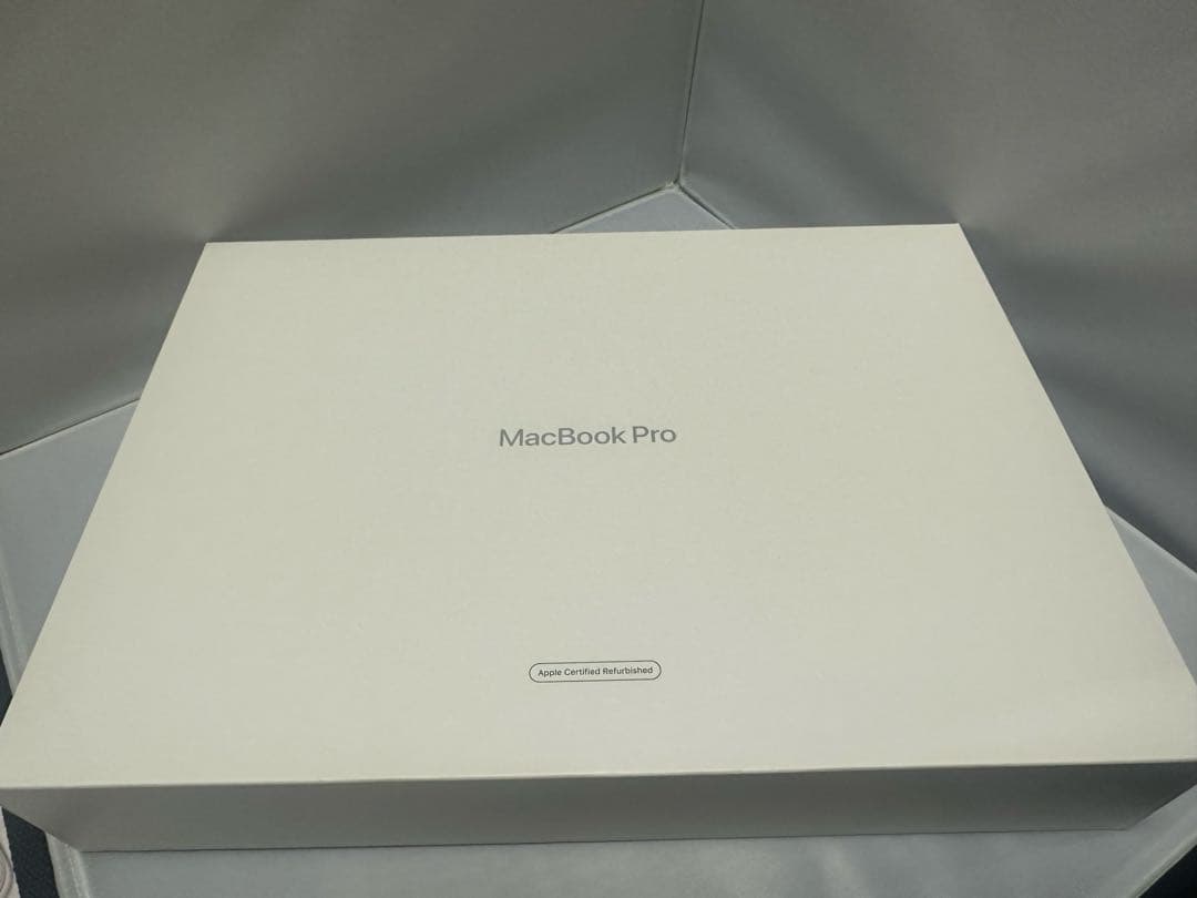 MacBook Pro M1 13インチ メモリ8GB SSD512GB