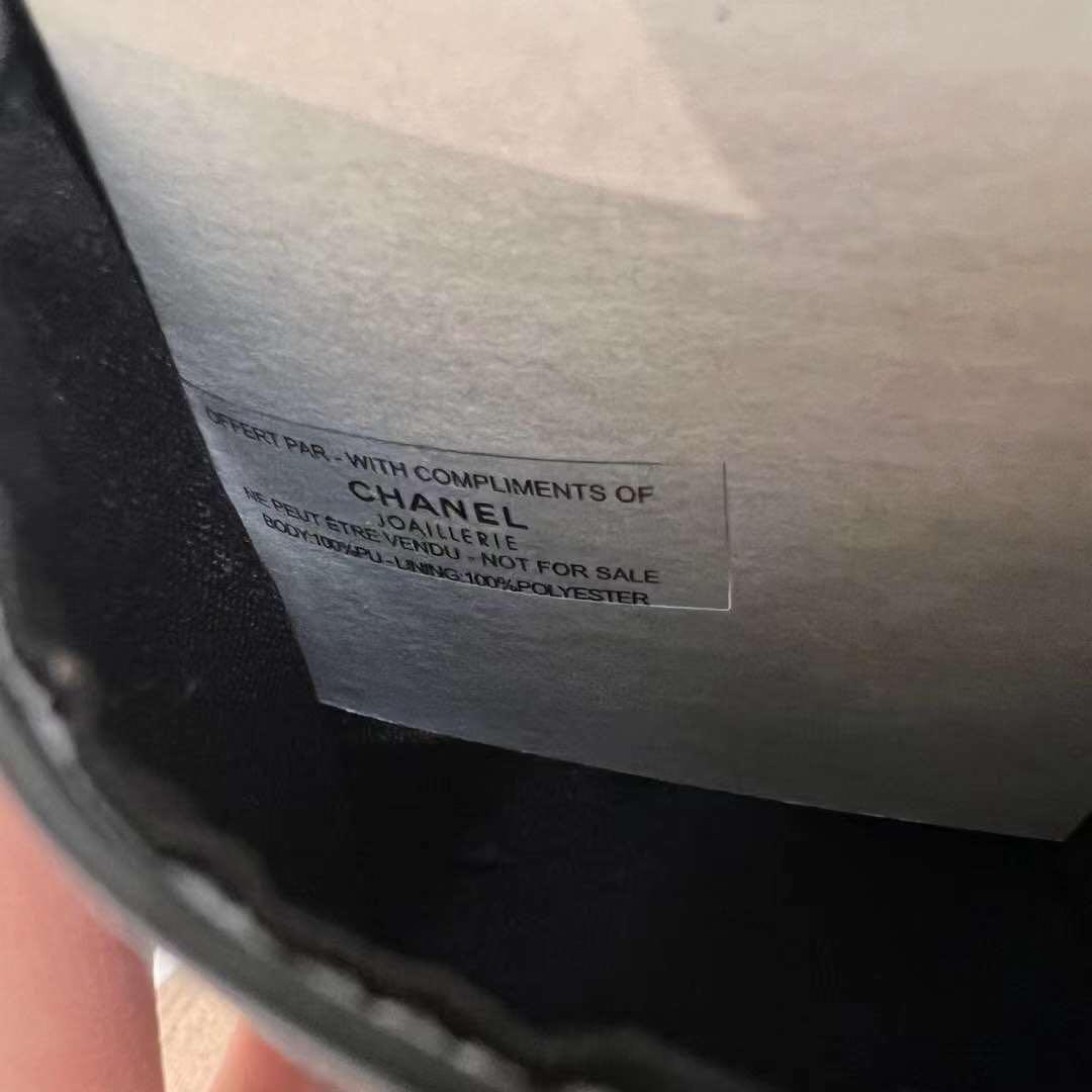 シャネル ココクラッシュ ポーチ チェーン付 携帯ショルダーバッグ 黒