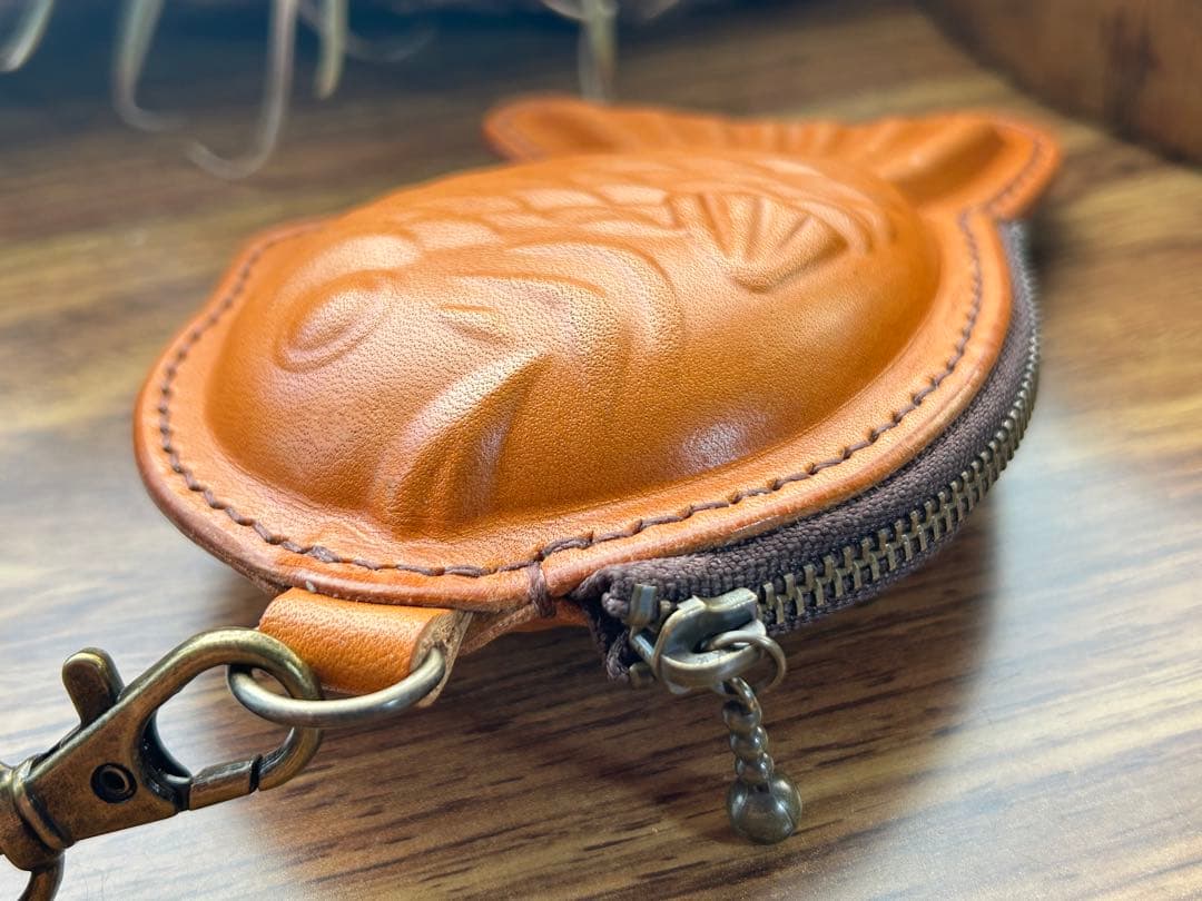 ２個セット♪【栃木レザー】本革たい焼き型ミニポーチ｜小物・小銭入れ｜ハンドメイド