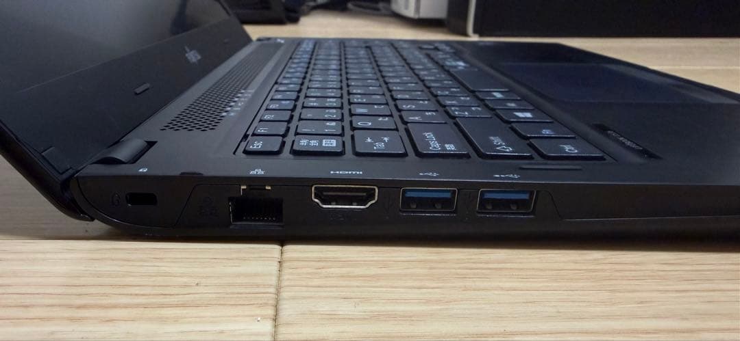【動作品】FUJITSU LIFEBOOK U536 SSD256GB換装