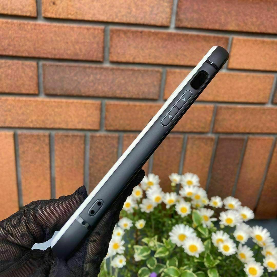 スワロフスキー使用　強化ガラス　iPhoneケース　数字　ストリート　モード