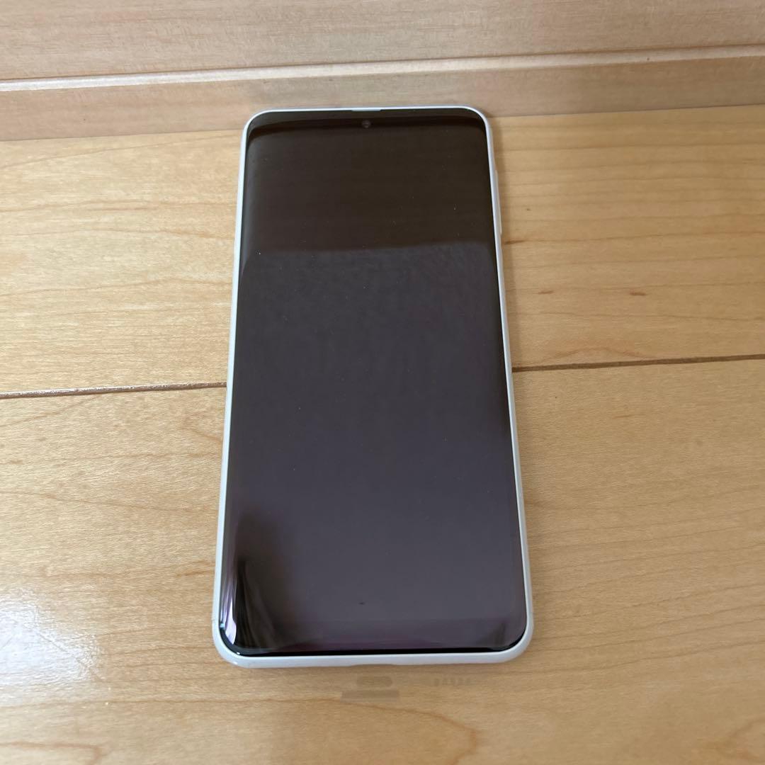 docomo Galaxy A23 5G ホワイト