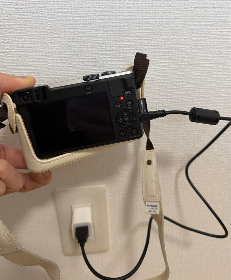 LUMIX コンパクトデジタルカメラ LEICA